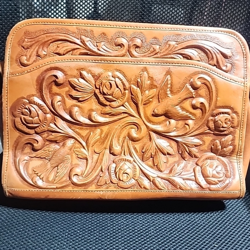 Vintage Mont-Abur Mexican Tooled Leather Purse Aztec Embriodered - Picture 8 of 8